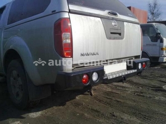 Задний силовой бампер DDengineer на Nissan Navara с калиткой